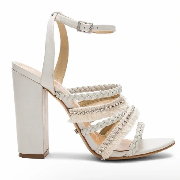 NEW SCHUTZ REVOLVE IVORY SANDALS - Picture 3 of 13